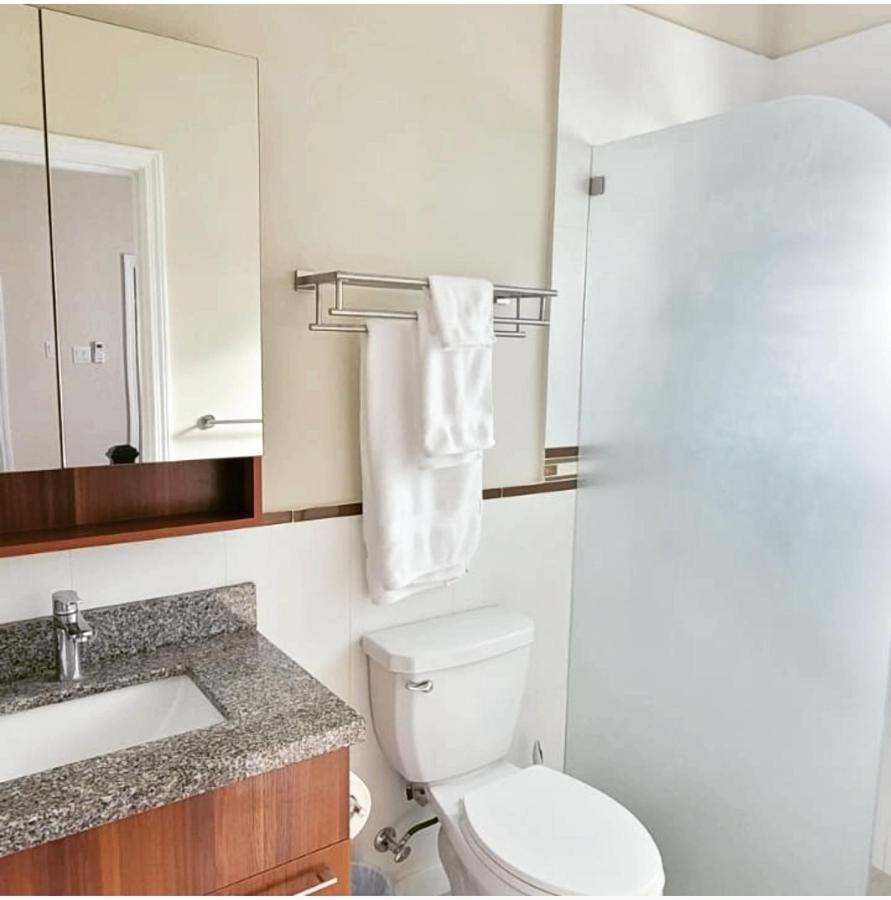 Paradise Oasis At Oceanpointe - Pool And Free Parking Lucea Exterior photo