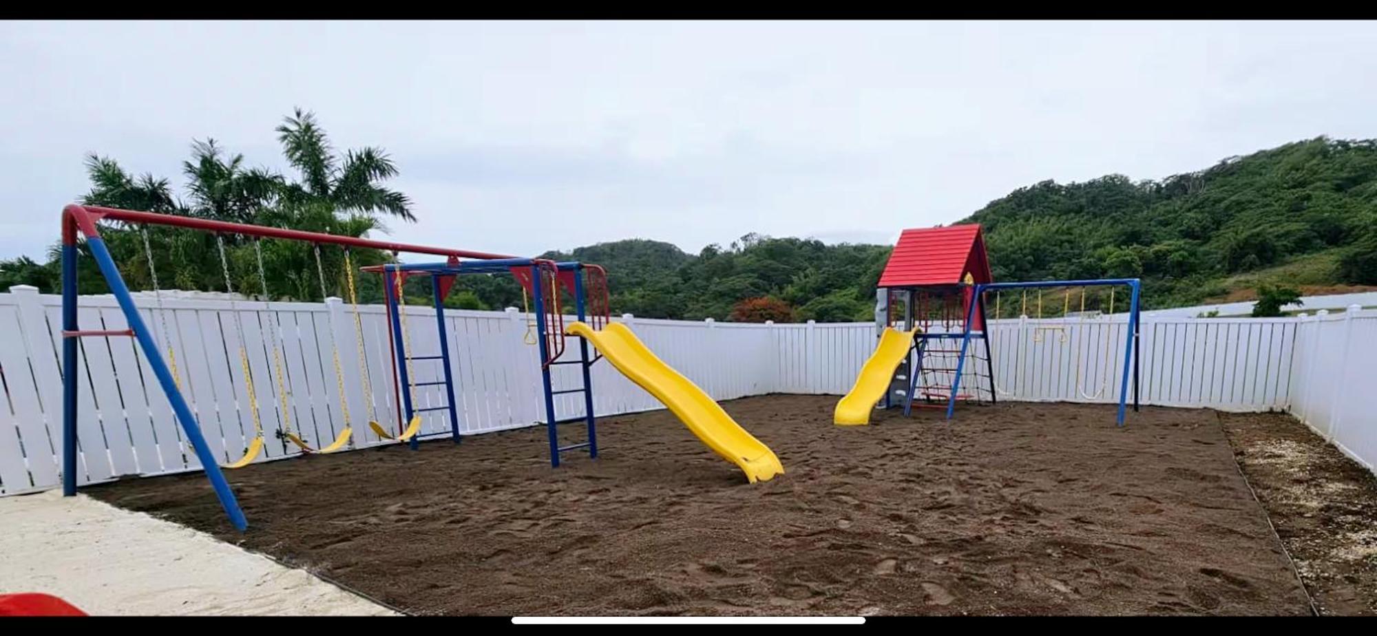 Paradise Oasis At Oceanpointe - Pool And Free Parking Lucea Exterior photo